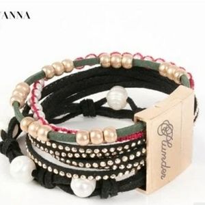 Retired Plunder "Giovanna" Bracelet